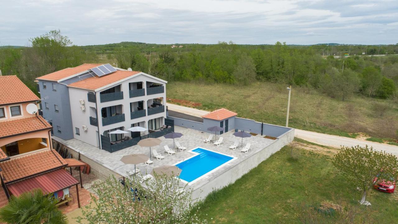 Apartmani Natalija Poreč Dış mekan fotoğraf